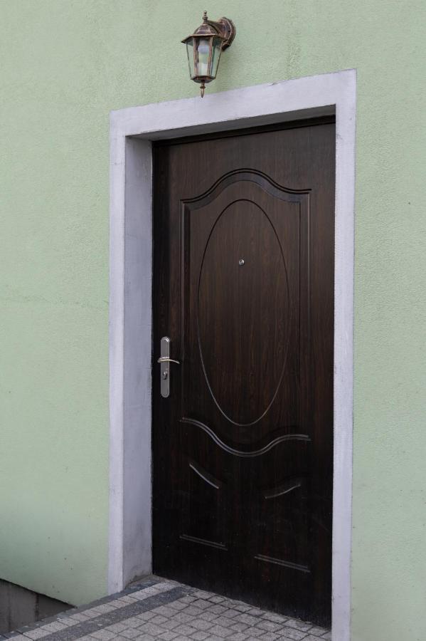 Twoja Przestrzen Noclegi Pokoje Mieszkanie Do Wynajecia Nowy Sacz Luaran gambar