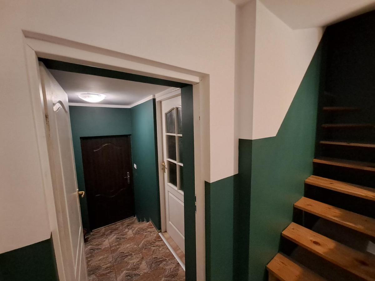 Twoja Przestrzen Noclegi Pokoje Mieszkanie Do Wynajecia Nowy Sacz Luaran gambar